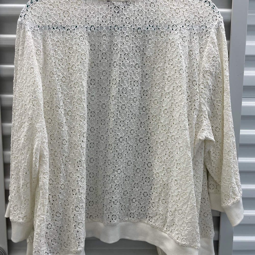 Torrid white lace jacket - Picture 2 of 3